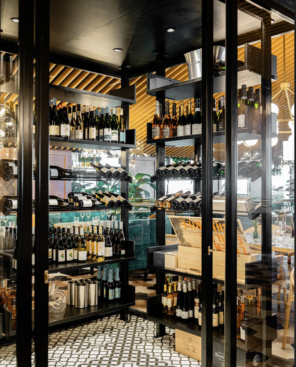Bistro O Mat Hakaniem